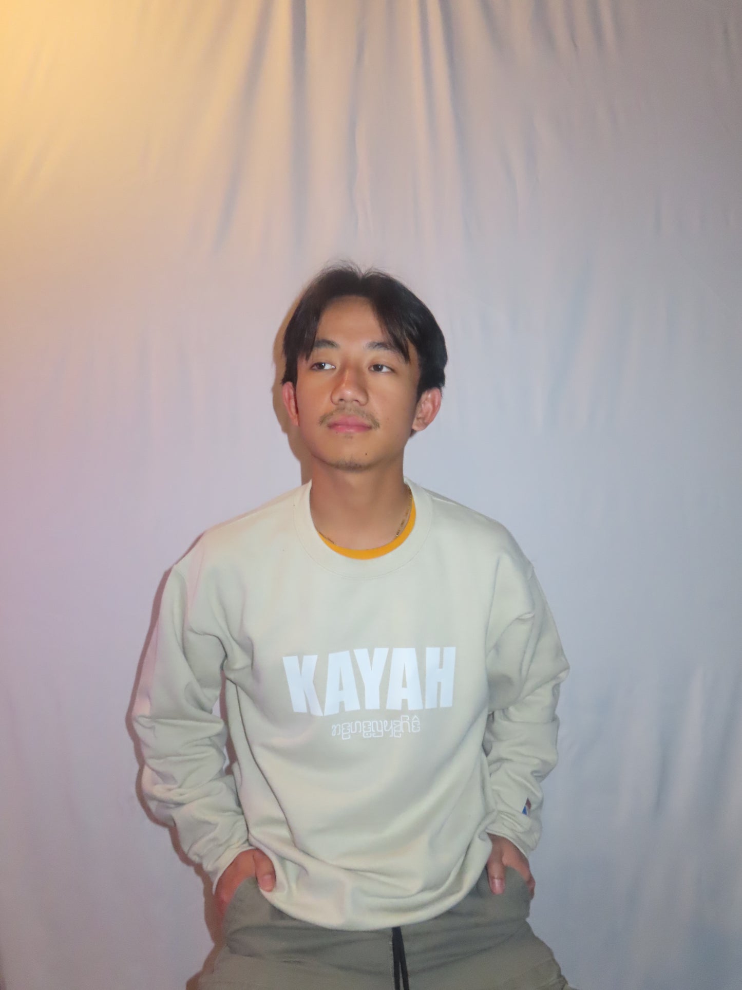 Crewneck Sweatshirts [KAYAH]