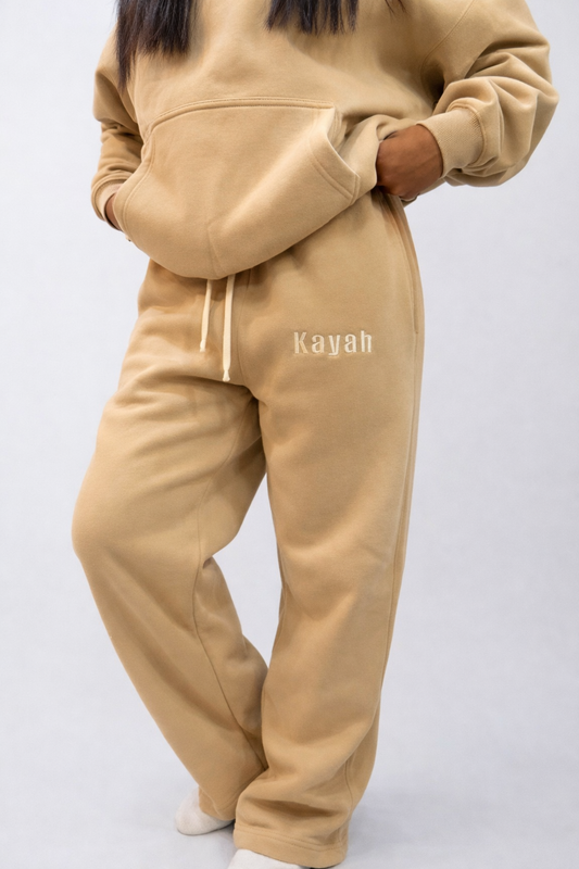 Heavyweight Straight SweatPant (embroidery design-Kayah)